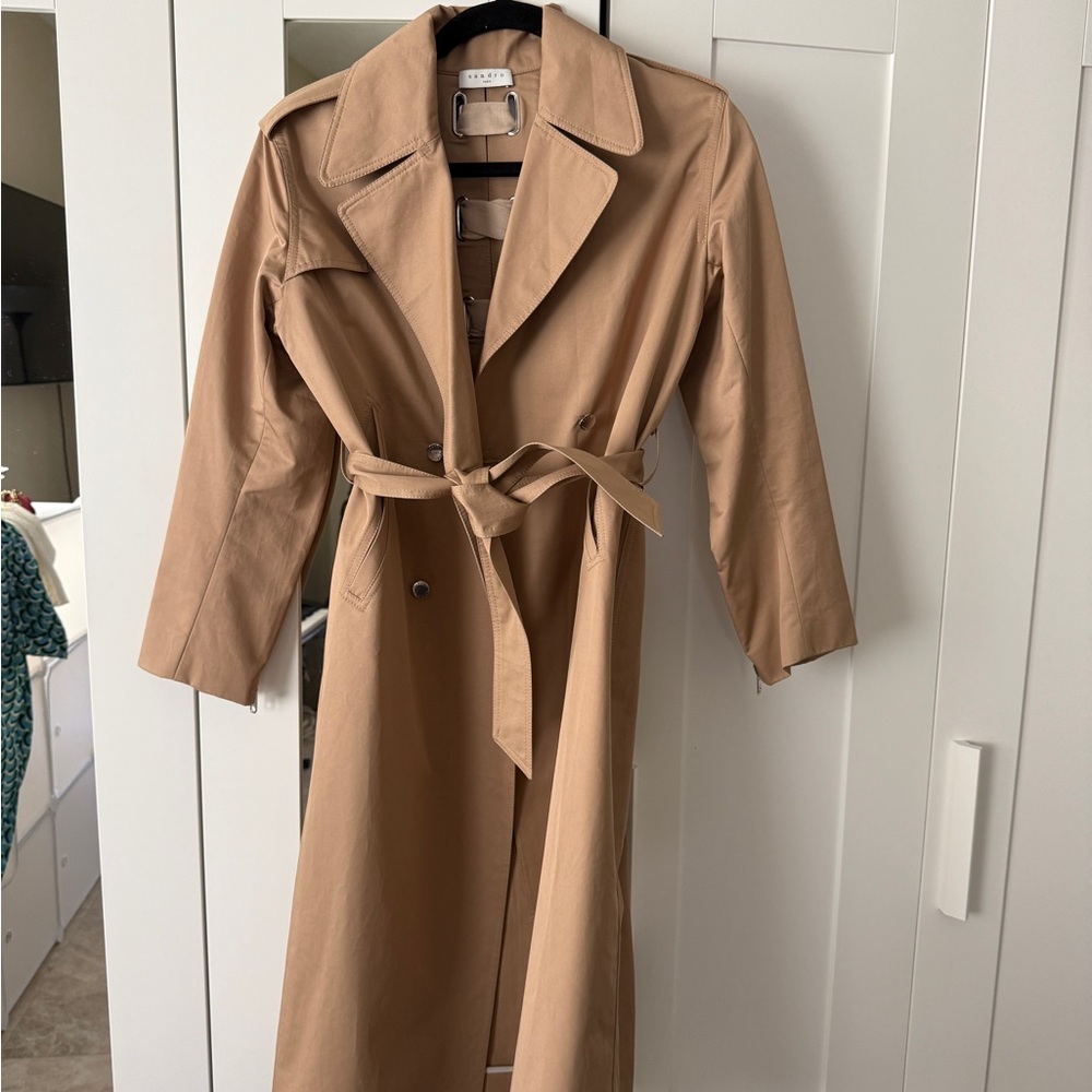 Stylish Tan Trench Coat FR38 360 $